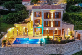 Luxury Villa Flower
